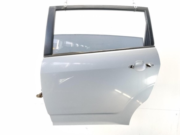 670040F010 PUERTA LAT TRA IZQ TOYOTA COROLLA Verso (ZER_, ZZE12_, R1_)|Desguaces La Cabaña