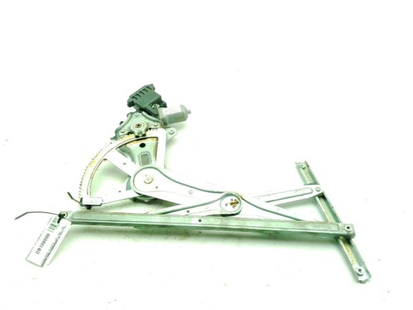 698400F010, 698400F020 ELEVALUNAS PUERTA LAT TRA IZQ TOYOTA COROLLA Verso (ZER_, ZZE12_, R1_)|Desguaces La Cabaña