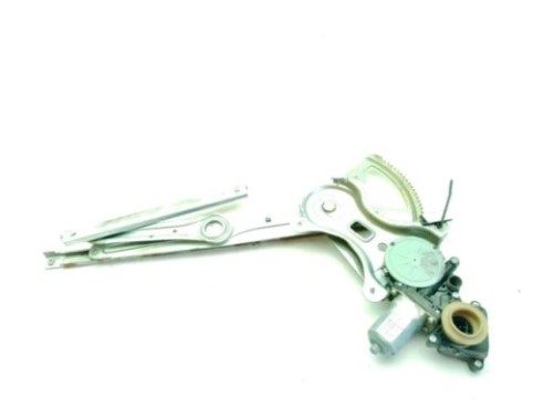 698300F010, 997250103 ELEVALUNAS PUERTA LAT TRA DER TOYOTA COROLLA Verso (ZER_, ZZE12_, R1_)|Desguaces La Cabaña