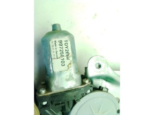 698300F010, 997250103 ELEVALUNAS PUERTA LAT TRA DER TOYOTA COROLLA Verso (ZER_, ZZE12_, R1_)|Desguaces La Cabaña