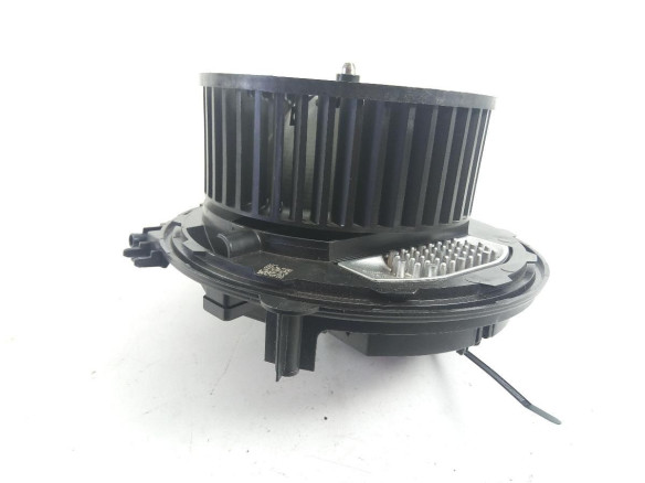 5WB819015 MOTOR CALEFACCION SKODA SUPERB III Ranchera familiar (3V5) |Desguaces La Cabaña