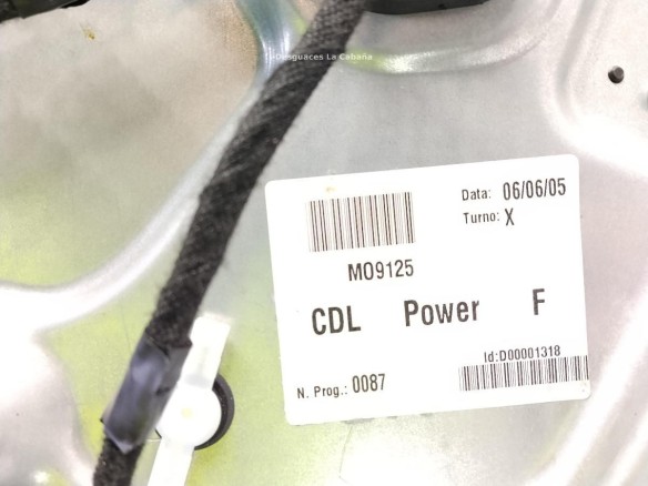 0000071740179 ELEVALUNAS PUERTA LAT TRA DER ALFA ROMEO 159 (939_)|Desguaces La Cabaña