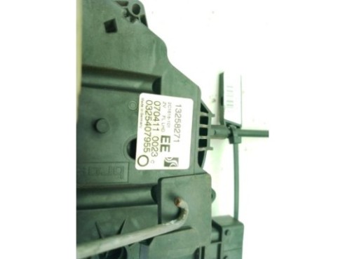 13258271 CERRADURA PUERTA LAT DEL IZQ OPEL CORSA D (S07)|Desguaces La Cabaña