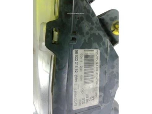 1685351580 FARO IZQUIERDO PEUGEOT 208|Desguaces La Cabaña