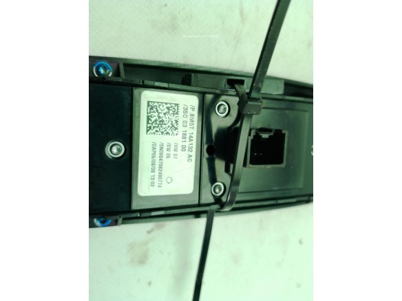 1547152, 8M5T14A132AC MANDO ELEVALUNAS PUERTA LAT DEL IZQ FORD KUGA I|Desguaces La Cabaña