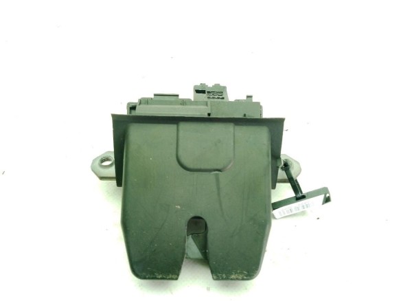 1930055, 8M51R442A66AC CERRADURA PORTON / TAPA MALETA FORD KUGA I|Desguaces La Cabaña