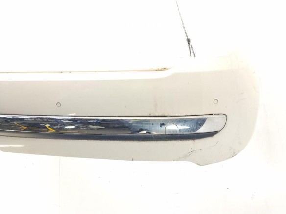 0000071777656 PARAGOLPES TRA FIAT 500 (312_)|Desguaces La Cabaña