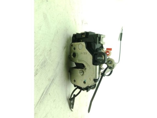 0000071777656 PARAGOLPES TRA FIAT 500 (312_)|Desguaces La Cabaña