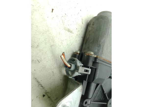 8200188551 ELEVALUNAS PUERTA LAT DEL DER RENAULT KANGOO (KC0/1_)|Desguaces La Cabaña