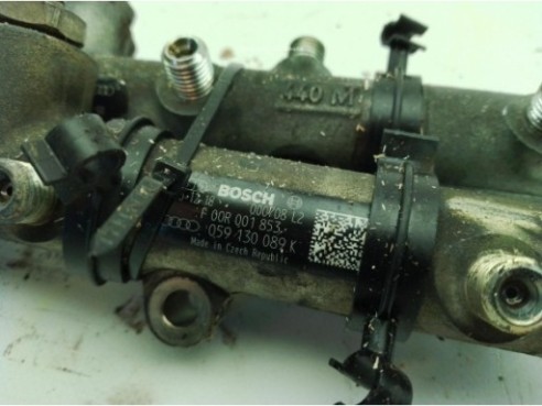 059130090AF RAMPA INYECCION AUDI A6 (4F2, C6)|Desguaces La Cabaña