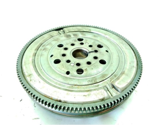 93184588 VOLANTE MOTOR OPEL ZAFIRA A Limusina (T98)|Desguaces La Cabaña