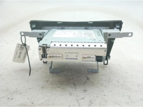 281854CA0A DISPLAY NISSAN QASHQAI II Todo terreno, cerrada (J11, J11_)|Desguaces La Cabaña