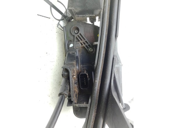 2342598 CERRADURA PUERTA LAT TRA DER FORD FIESTA VII|Desguaces La Cabaña