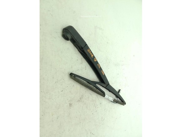 BRAZO LIMPIAPARABRISAS TRA PORTÓN PEUGEOT 2008|Desguaces La Cabaña