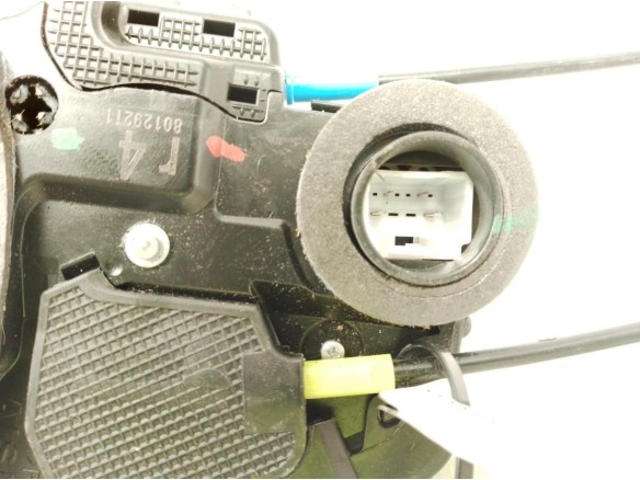 CERRADURA PUERTA LAT DEL DER TOYOTA C-HR (_X1_)|Desguaces La Cabaña