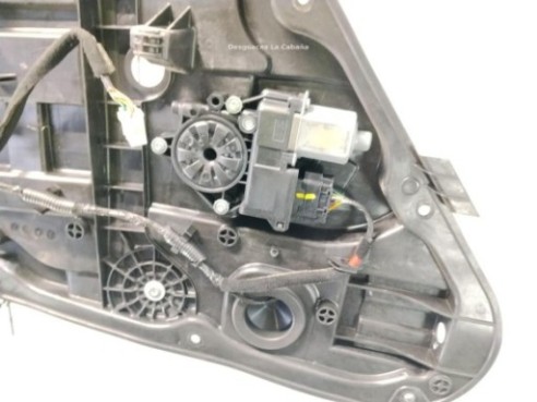 834713Z000 ELEVALUNAS PUERTA LAT TRA IZQ HYUNDAI i40 (VF)|Desguaces La Cabaña