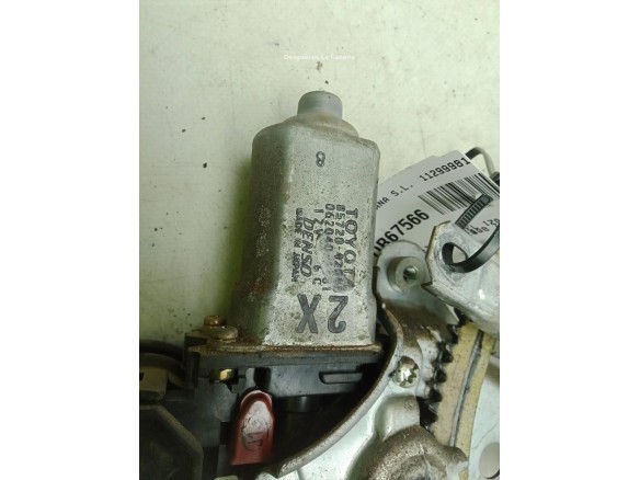 6982042200 ELEVALUNAS PUERTA LAT DEL IZQ TOYOTA RAV 4 II (_A2_)|Desguaces La Cabaña