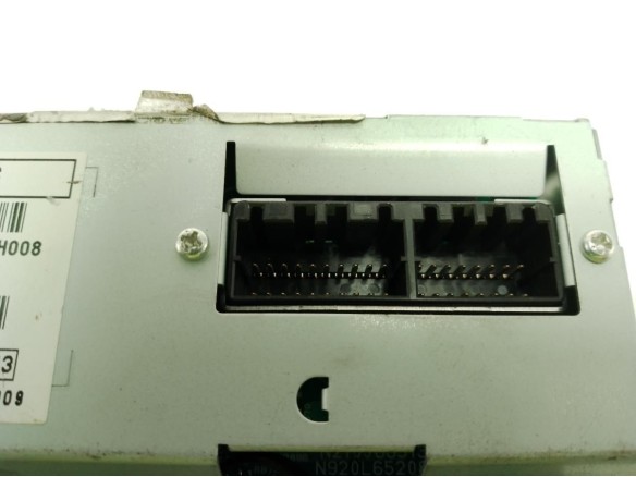 8750A136, DISPLAY MITSUBISHI GRANDIS (NA_W)|Desguaces La Cabaña