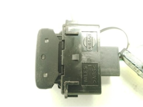 INTERRUPTOR BLOQUEO PUERTAS NISSAN PATHFINDER III (R51)|Desguaces La Cabaña