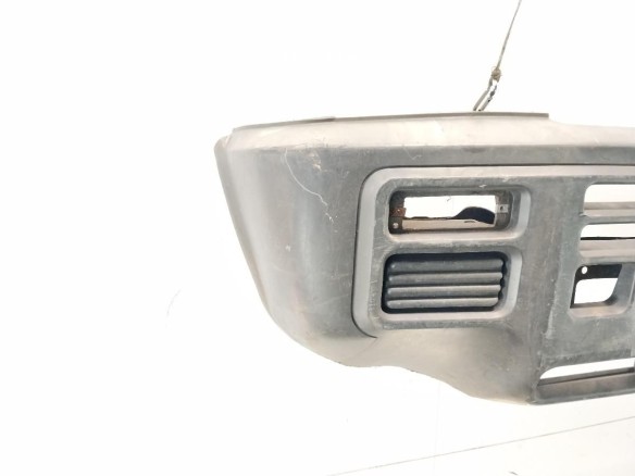 PARAGOLPES DEL NISSAN TERRANO II (R20)|Desguaces La Cabaña