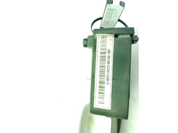 1930488, E4B5A224A36BF MANILLA PUERTA LAT TRA DER EXT FORD KA+|Desguaces La Cabaña