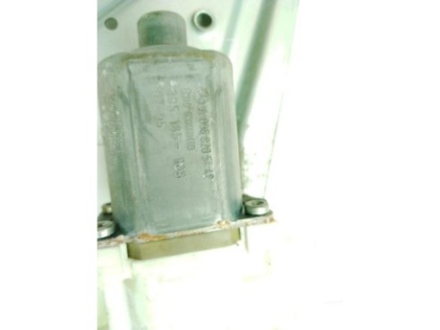 A0068205442 ELEVALUNAS PUERTA LAT DEL IZQ MERCEDES BENZ SPRINTER 3,5-t Furgón (906)|Desguaces La Cabaña