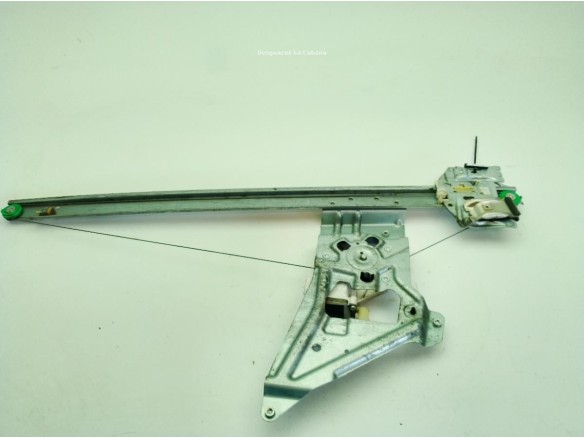 A0068205542 ELEVALUNAS PUERTA LAT DEL DER MERCEDES BENZ SPRINTER 3,5-t Furgón (906)|Desguaces La Cabaña