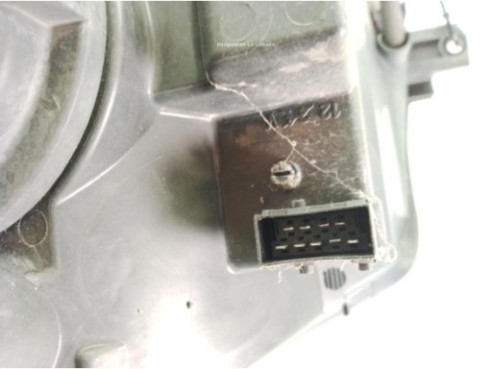 6205AW FARO DERECHO PEUGEOT PARTNER ORIGIN Combispace (5F)|Desguaces La Cabaña