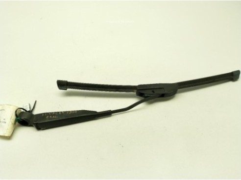 BRAZO LIMPIAPARABRISAS TRA PORTÓN CHRYSLER VOYAGER IV (RG, RS)|Desguaces La Cabaña