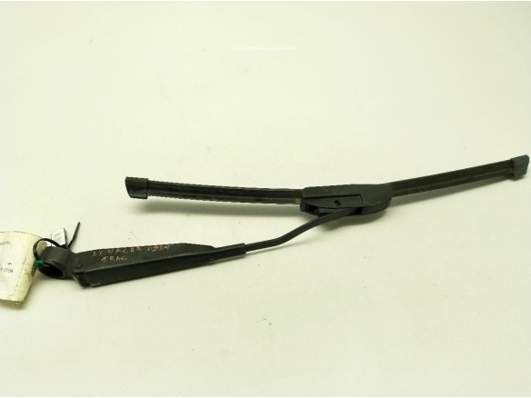 BRAZO LIMPIAPARABRISAS TRA PORTÓN CHRYSLER VOYAGER IV (RG, RS)|Desguaces La Cabaña