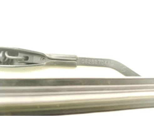 BRAZO LIMPIAPARABRISAS TRA PORTÓN CHRYSLER VOYAGER IV (RG, RS)|Desguaces La Cabaña