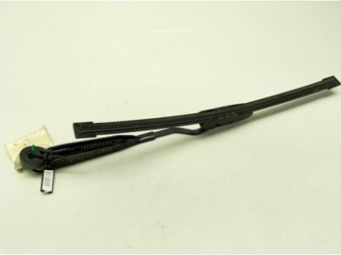 BRAZO LIMPIAPARABRISAS TRA PORTÓN CHRYSLER VOYAGER IV (RG, RS)|Desguaces La Cabaña