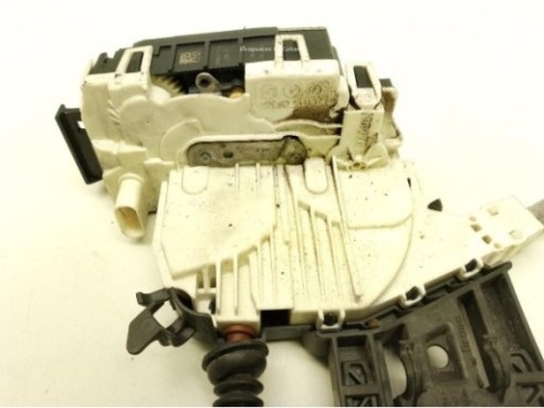 CERRADURA PUERTA LAT TRA IZQ MERCEDES BENZ CLASE A (W176)|Desguaces La Cabaña 2