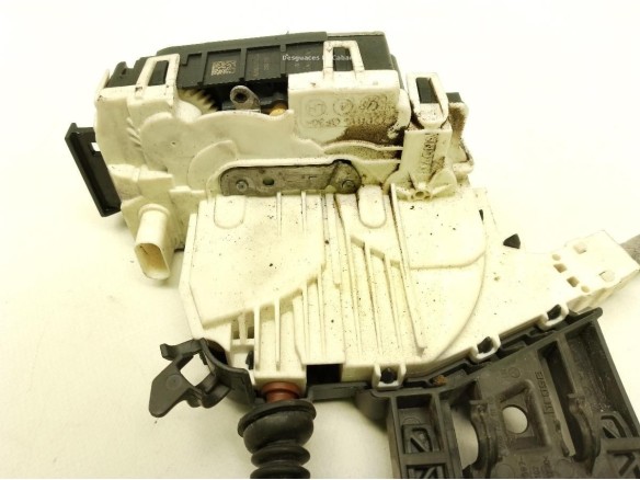 CERRADURA PUERTA LAT DEL IZQ MERCEDES BENZ CLASE A (W176)|Desguaces La Cabaña