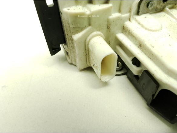 CERRADURA PUERTA LAT DEL IZQ MERCEDES BENZ CLASE A (W176)|Desguaces La Cabaña