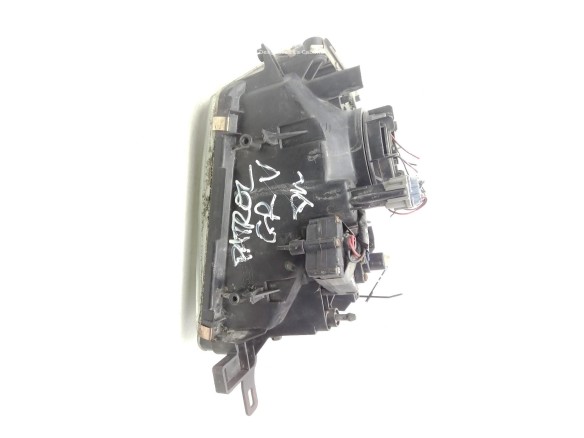 FARO IZQUIERDO NISSAN PATROL GR V Wagon (Y61)|Desguaces La Cabaña