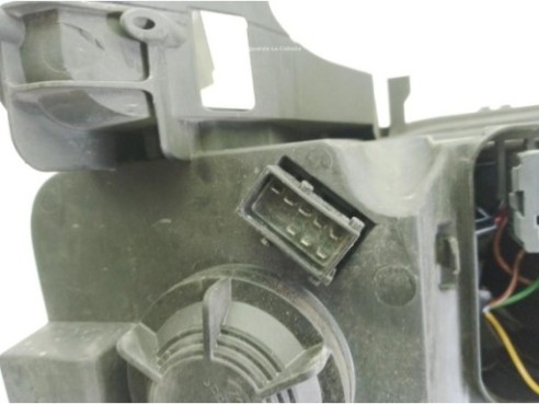 93185147, 13237262 FARO DERECHO OPEL CORSA C (X01)|Desguaces La Cabaña