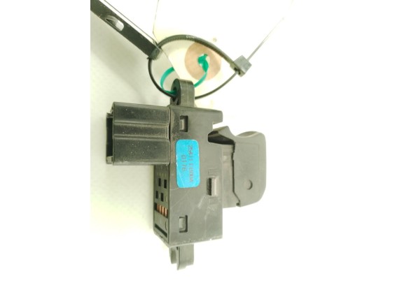 MANDO ELEVALUNAS PUERTA LAT TRA DER NISSAN NOTE (E11, NE11)|Desguaces La Cabaña