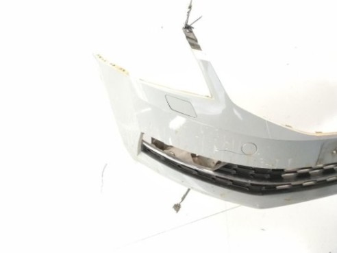 5E0807221P PARAGOLPES DEL SKODA OCTAVIA III Combi (5E5)|Desguaces La Cabaña