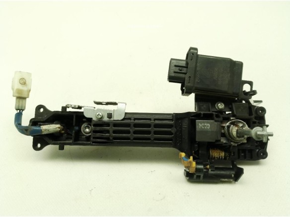 MANILLA PUERTA LAT DEL IZQ EXT TOYOTA AURIS (_E15_)|Desguaces La Cabaña