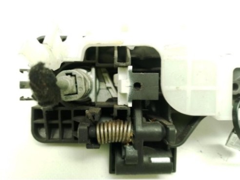 MANILLA PUERTA LAT DEL IZQ EXT HYUNDAI i30 (GD)|Desguaces La Cabaña