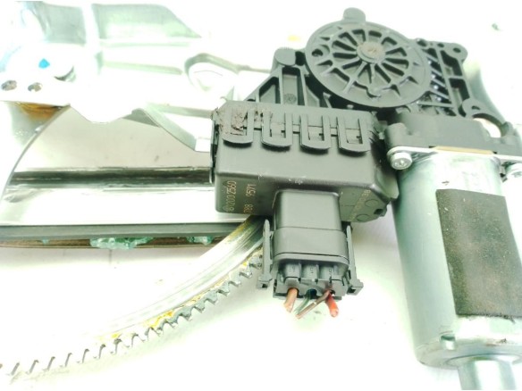 93178696 ELEVALUNAS PUERTA LAT DEL DER OPEL ASTRA H (A04)|Desguaces La Cabaña