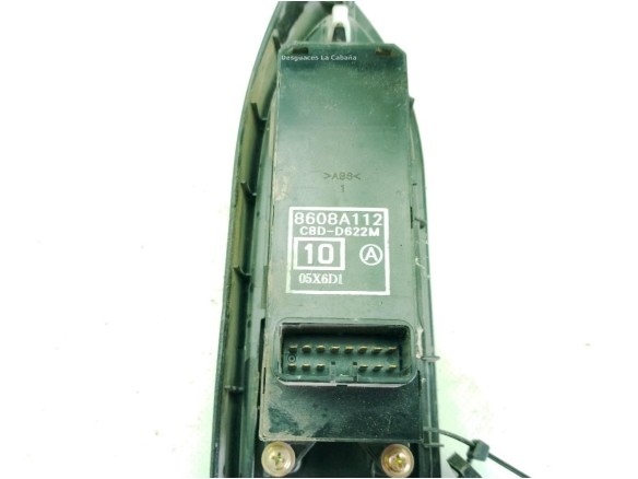 8608A112 MANDO ELEVALUNAS PUERTA LAT DEL IZQ MITSUBISHI MONTERO IV (V80, V90)|Desguaces La Cabaña