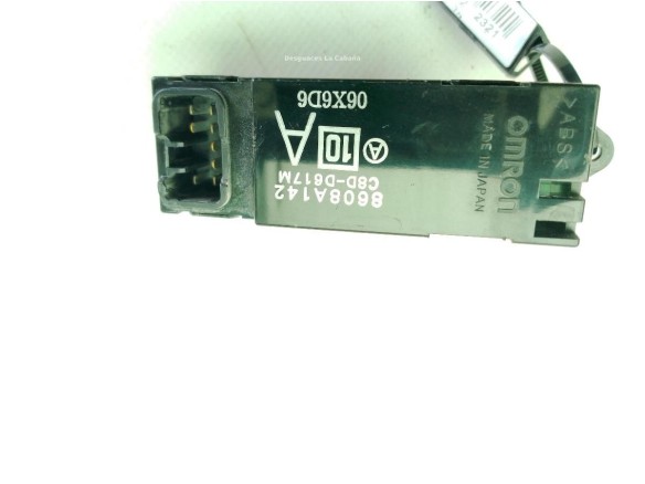 8608A142 MANDO ELEVALUNAS PUERTA LAT DEL DER MITSUBISHI MONTERO IV (V80, V90)|Desguaces La Cabaña