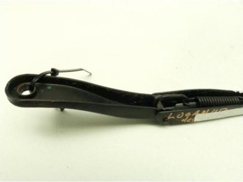 BRAZO LIMPIAPARABRISAS DEL DER DACIA LOGAN (LS_)|Desguaces La Cabaña