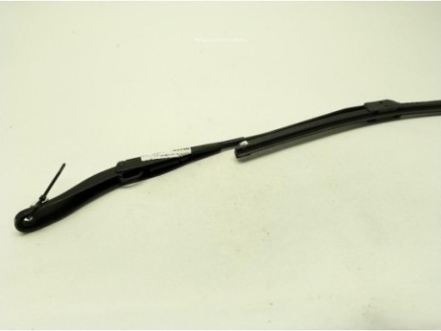 BRAZO LIMPIAPARABRISAS DEL DER DACIA LOGAN (LS_)|Desguaces La Cabaña