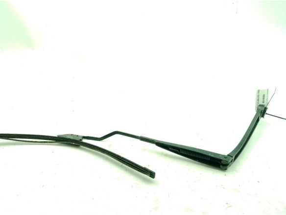   BRAZO LIMPIAPARABRISAS DEL DER HYUNDAI H350 Furgón|Desguaces La Cabaña