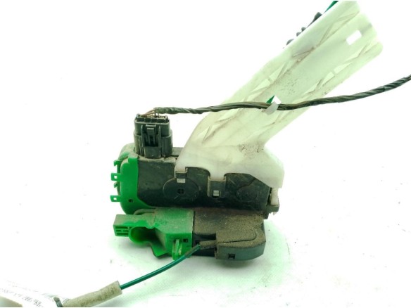 814203Z000 CERRADURA PUERTA LAT TRA DER HYUNDAI i40 (VF)|Desguaces La Cabaña