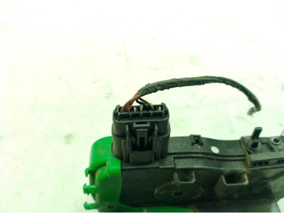 813203Z000 CERRADURA PUERTA LAT DEL DER HYUNDAI i40 (VF)|Desguaces La Cabaña