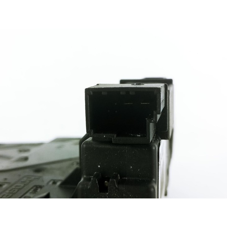 72695436 CERRADURA PORTON / TAPA MALETA BMW 3 Touring (F31) |Desguaces La Cabaña